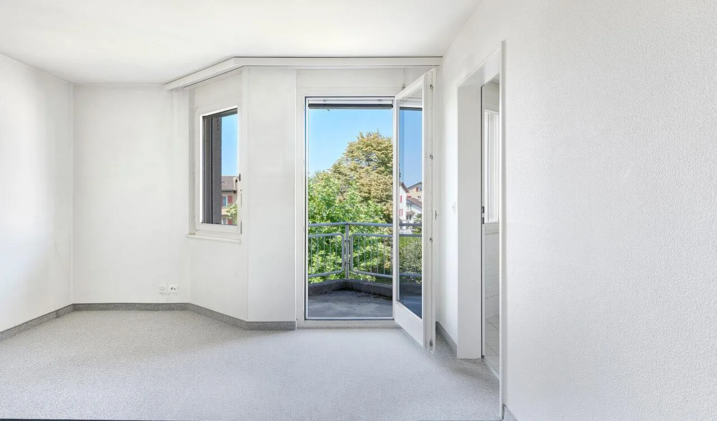 Spazio per idee: appartamento di 4,5 stanze in un quartiere tranquillo - Foto 4 di 5