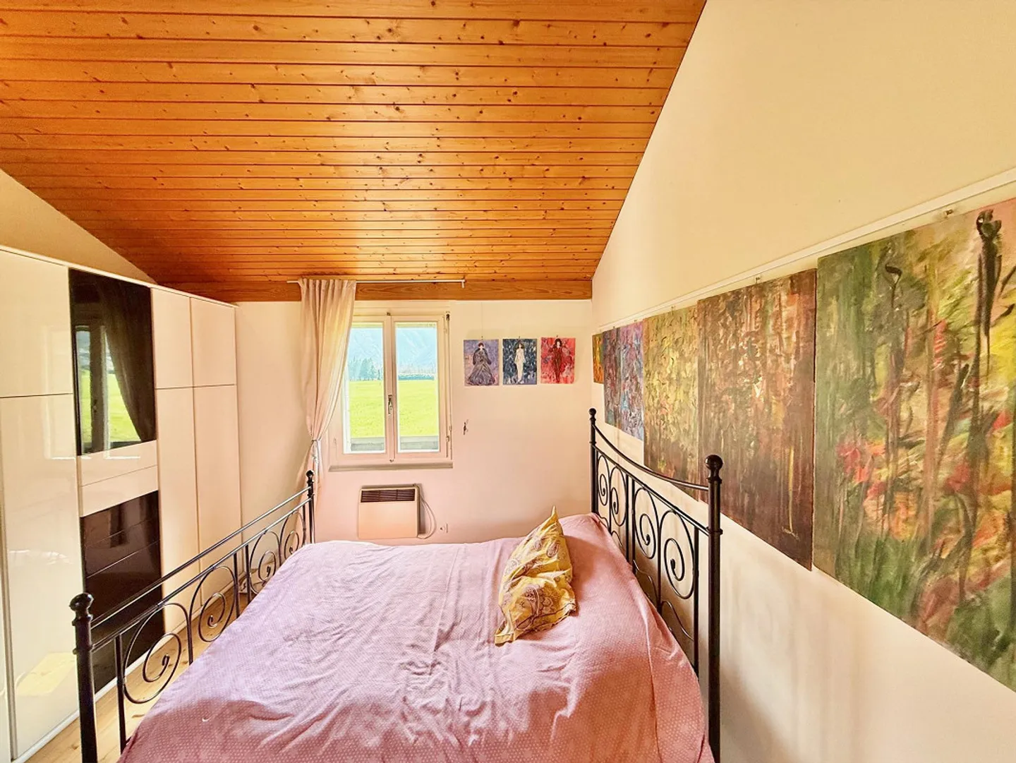 Einfamilienhaus mit Garten und Blick auf die Berge - Foto 12 von 23