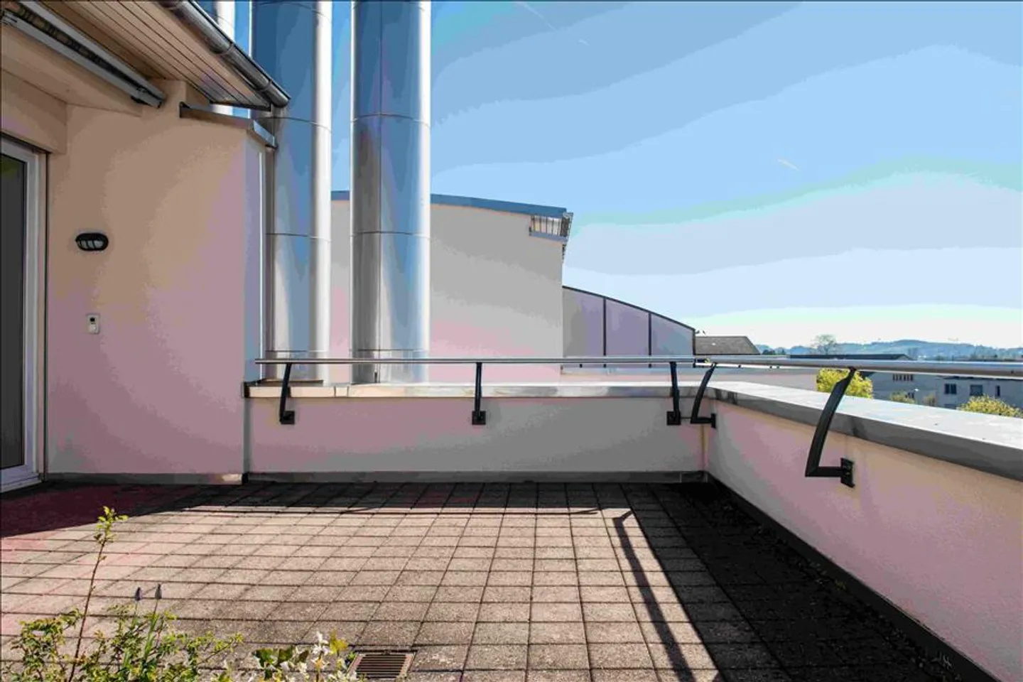 Charming Maisonette with Terrace - Photo 9 of 9