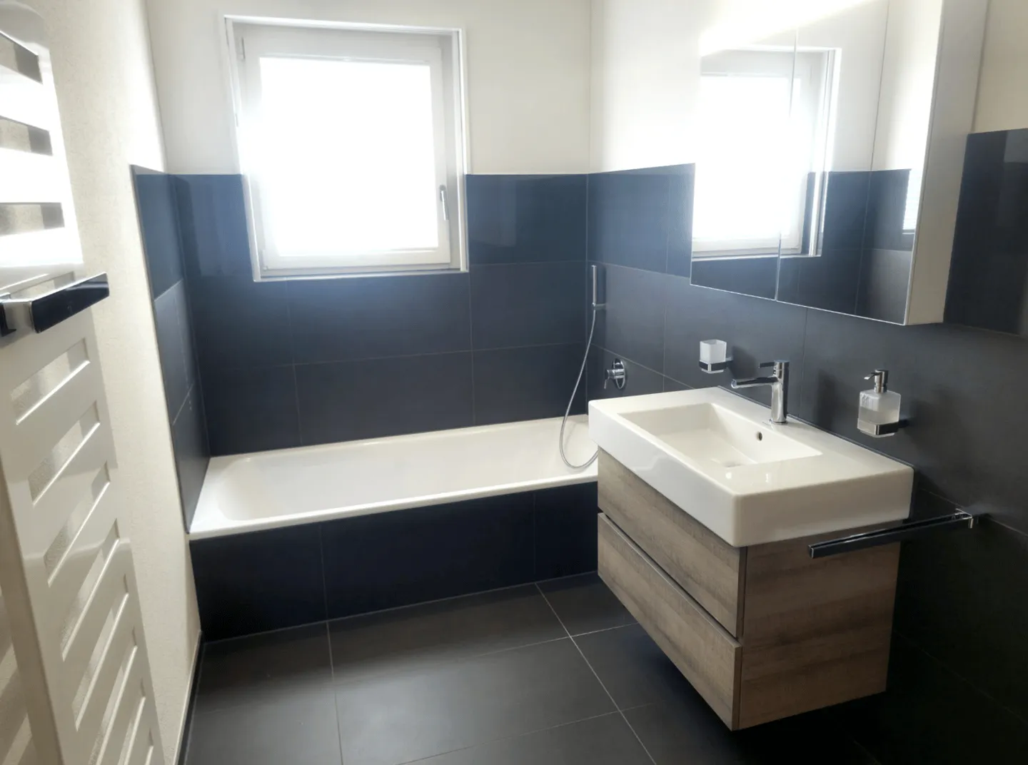 House Edelweiss 3-Bedroom Apartment with large terrace - Photo 11 of 16