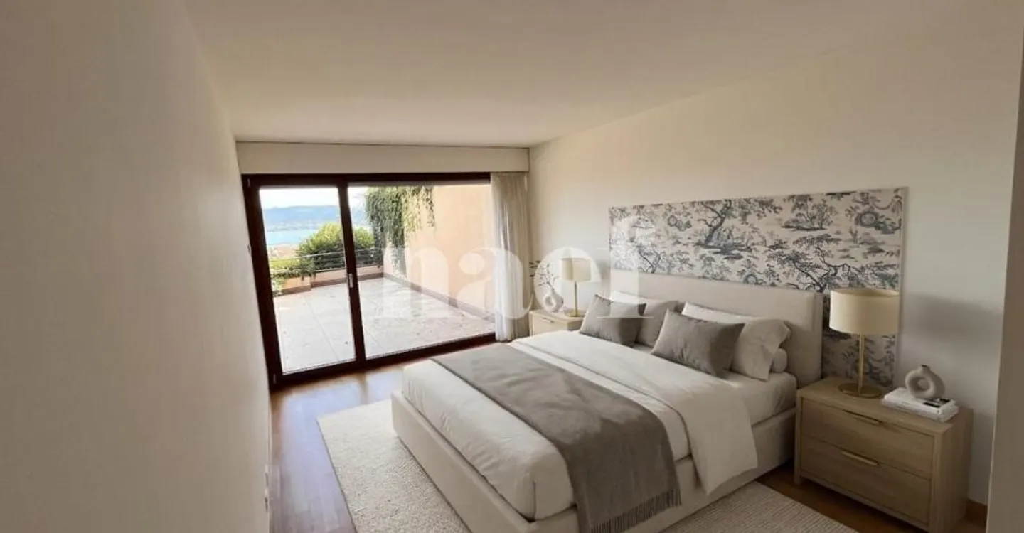 Nel centro di Nyon con vista sul lago e sul castello - Appartamento eccezionale di 4,5 locali con grande terrazza e vista sul lago - Foto 5 di 8