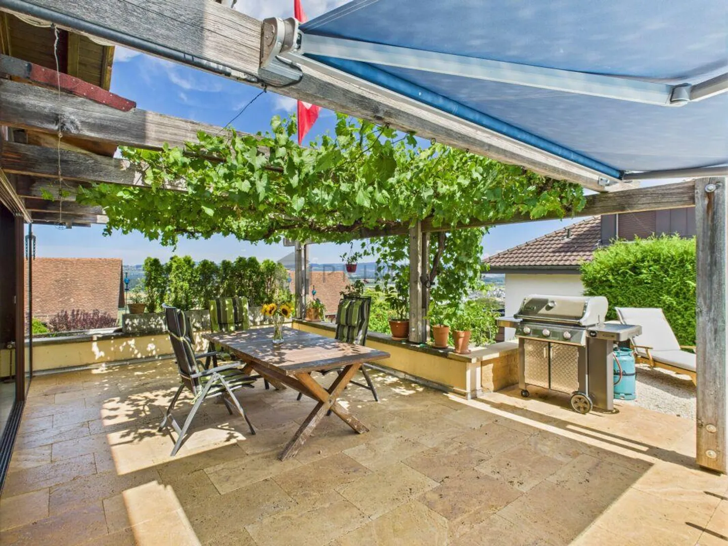 Extend Your Holidays at Home - Photo 15 of 17