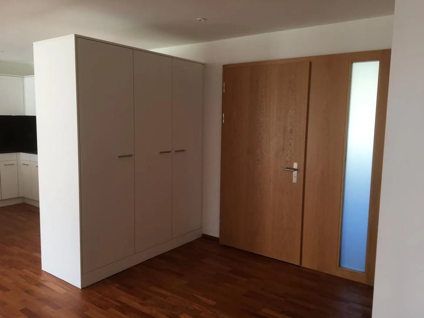 Lichtdurchflutete, grosszügige 3-Zimmer-Wohnung an sonniger Lage - Foto 3 von 10