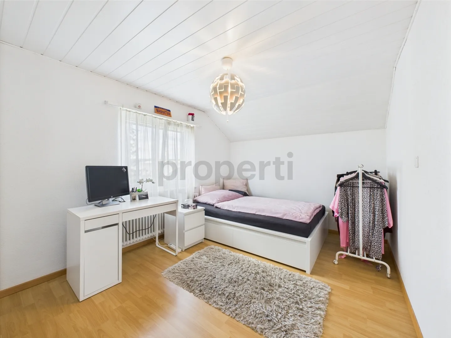Charming single-family home with large garden and lots of potential in Klingnau - Photo 6 of 11