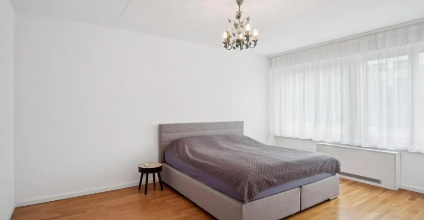 Fully renovated 4.5-room apartment - Photo 12 of 12