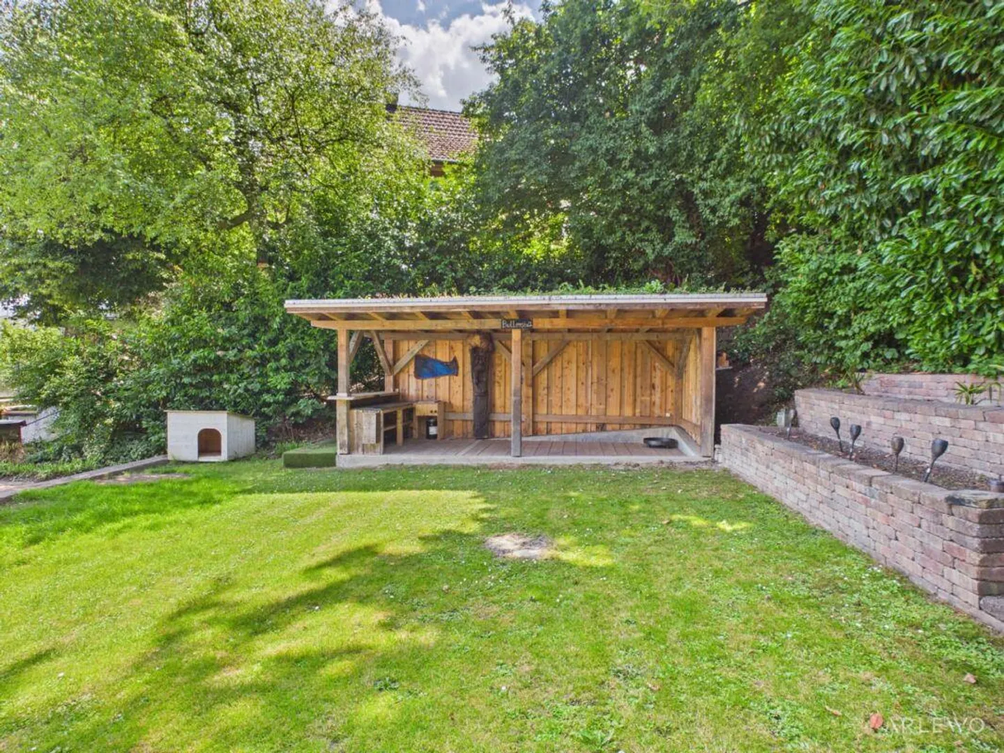 Chalet with panoramic view and large garden paradise - Photo 11 of 14