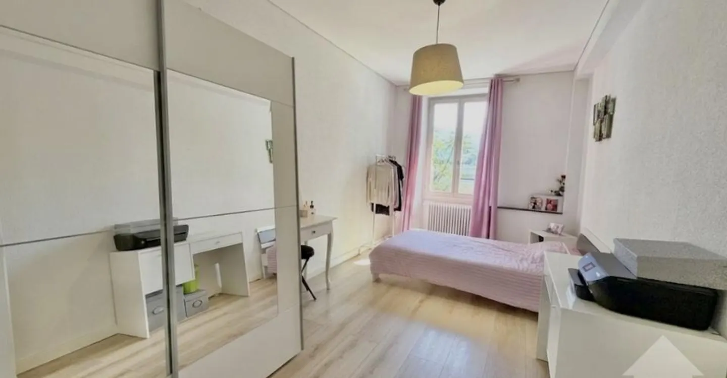 Renovierte 2,5-Zimmer-Wohnung mit Garagenbox! - Foto 7 von 10