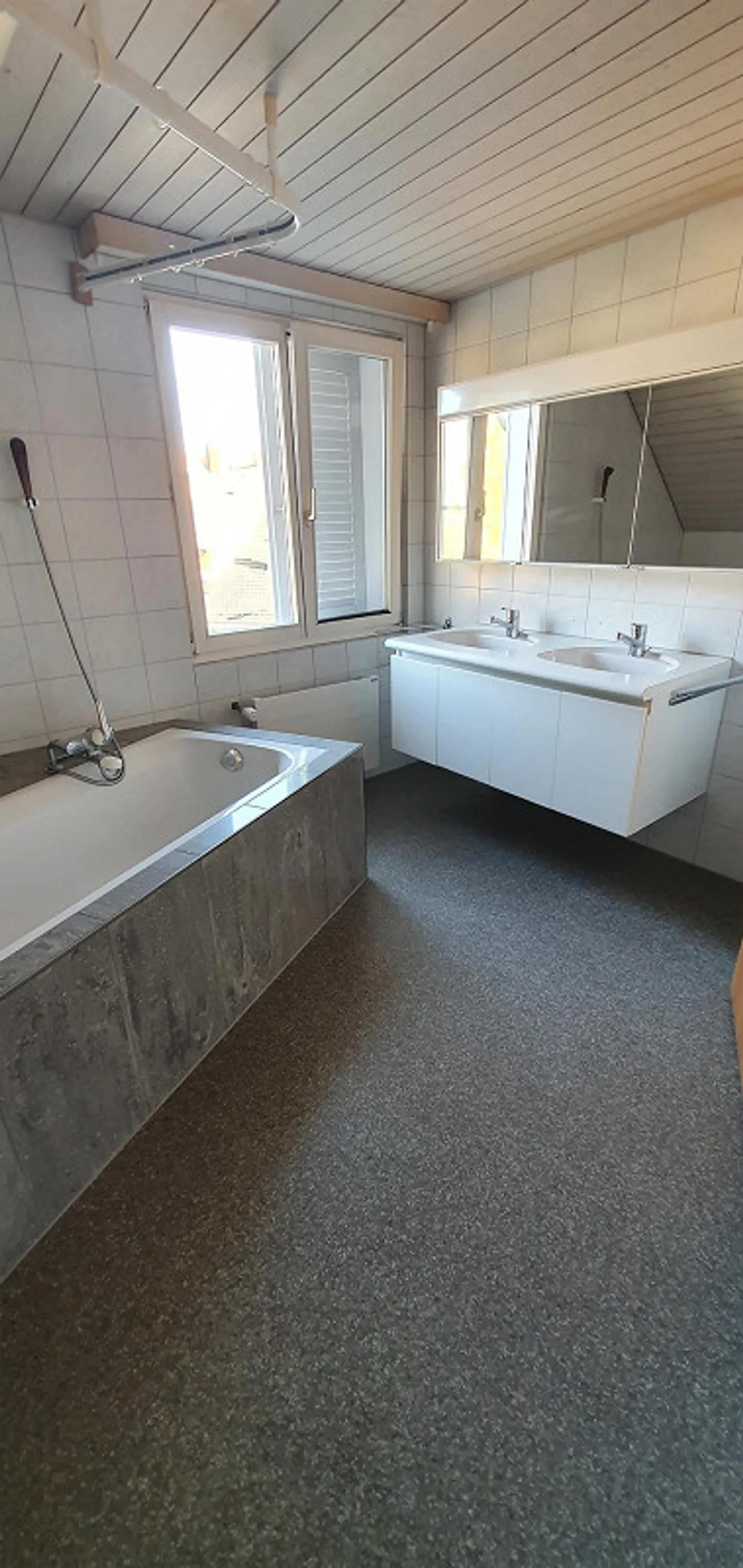 Appartamento di 3,5 stanze in affitto - Foto 4 di 10