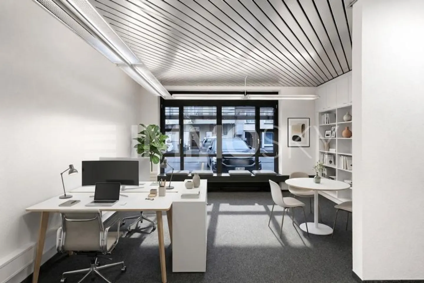 Espace commercial spacieux dans un emplacement central - Photo 2 sur 5