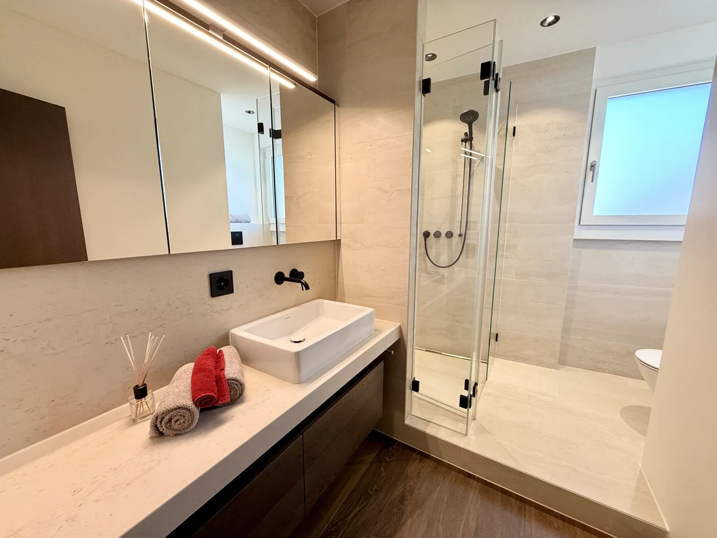 Luxus-Penthouse - 5,5 Zimmer mit Seeblick - Sekundärresidenz - Foto 7 von 13