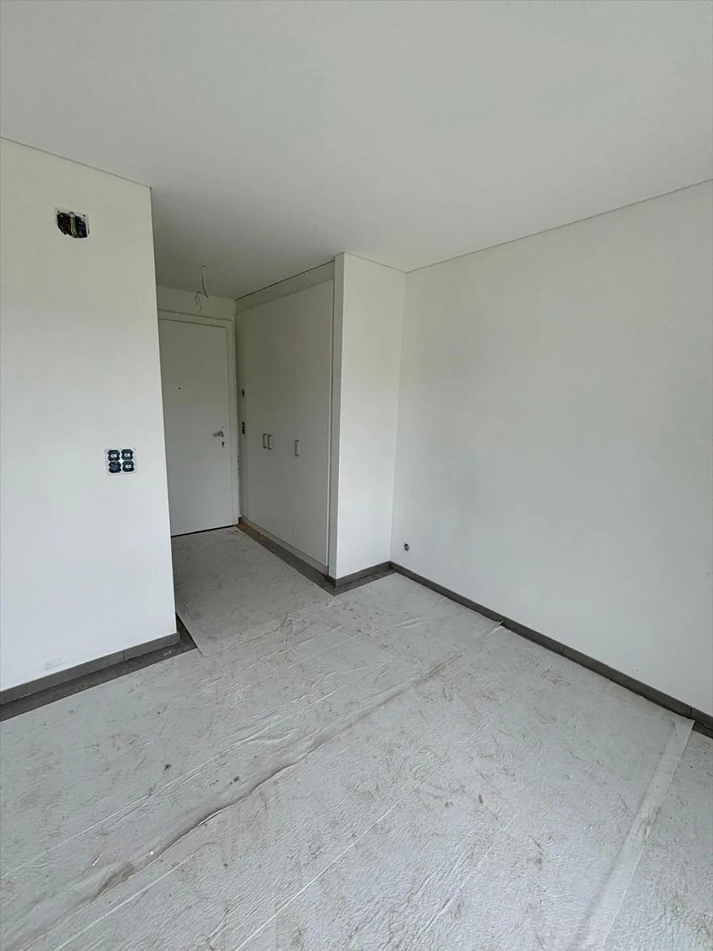 New Studio for Rent in the Center of La Tour-de-Peilz - Photo 4 of 7