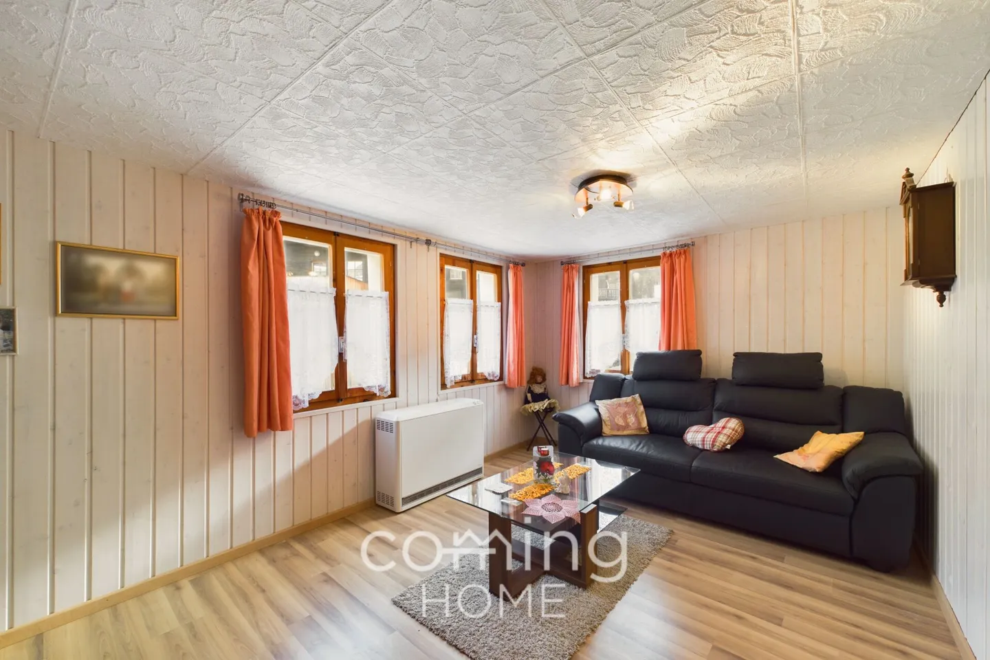 Chalet a Termen - con charme tradizionale, vista e grande potenziale di ristrutturazione - Foto 1 di 17