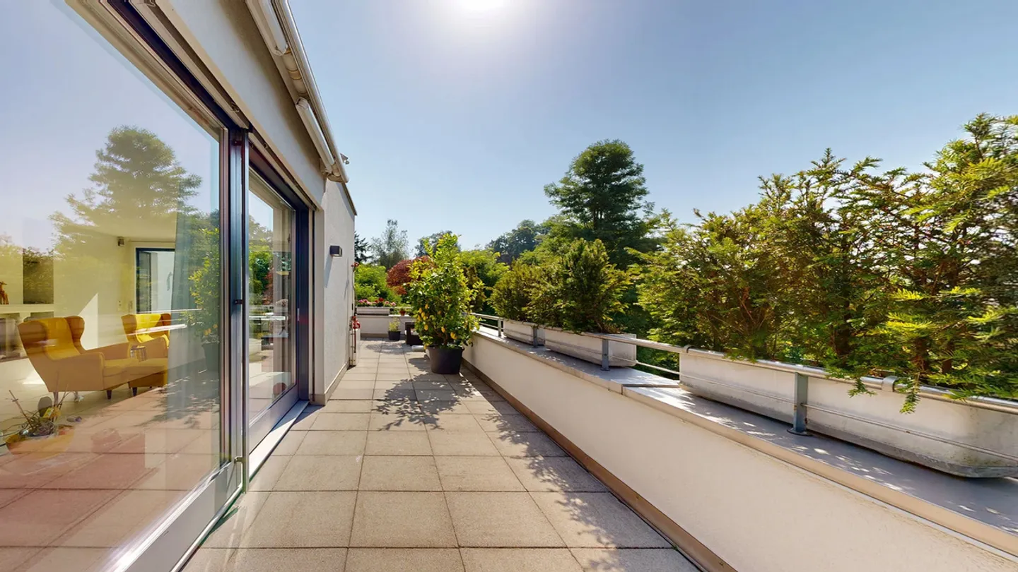 Moderne Attikawohnung mit Terrasse - Foto 21 von 23