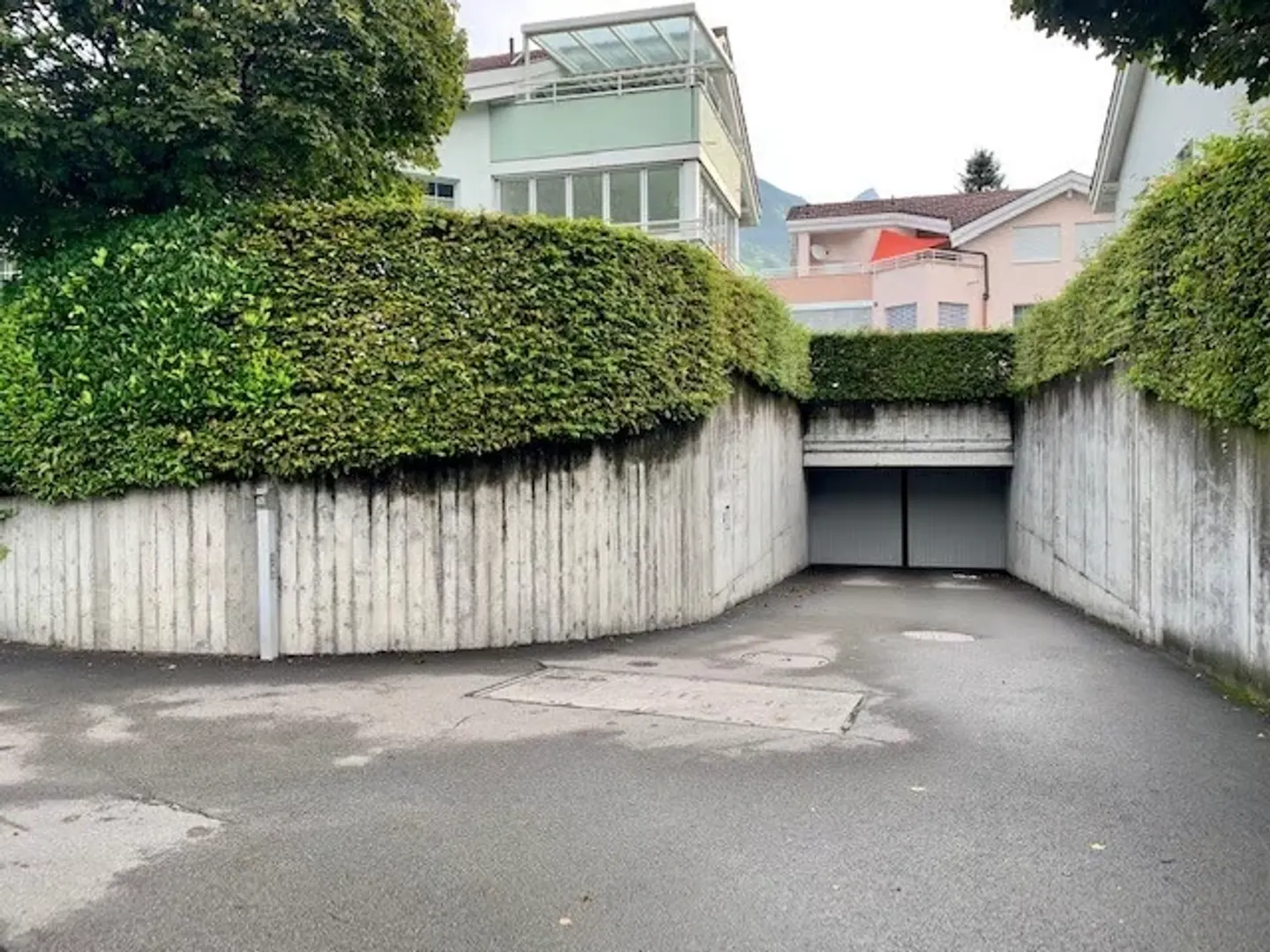 Parkplatz in Tiefgarage - Foto 1 von 2