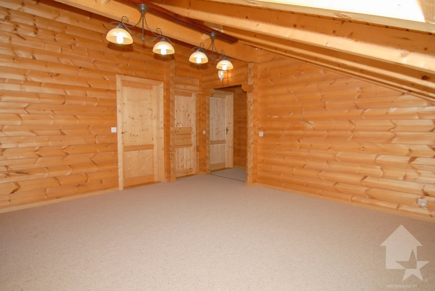 Beautiful 6.5-room chalet enjoying a magnificent panoramic view - Photo 10 of 13