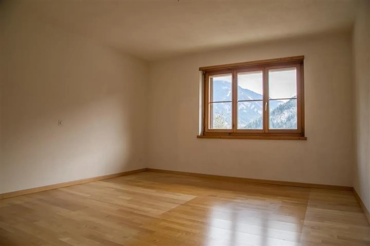 Schöne 3.5 Zimmer-Wohnung zu vermieten - Foto 4 von 7