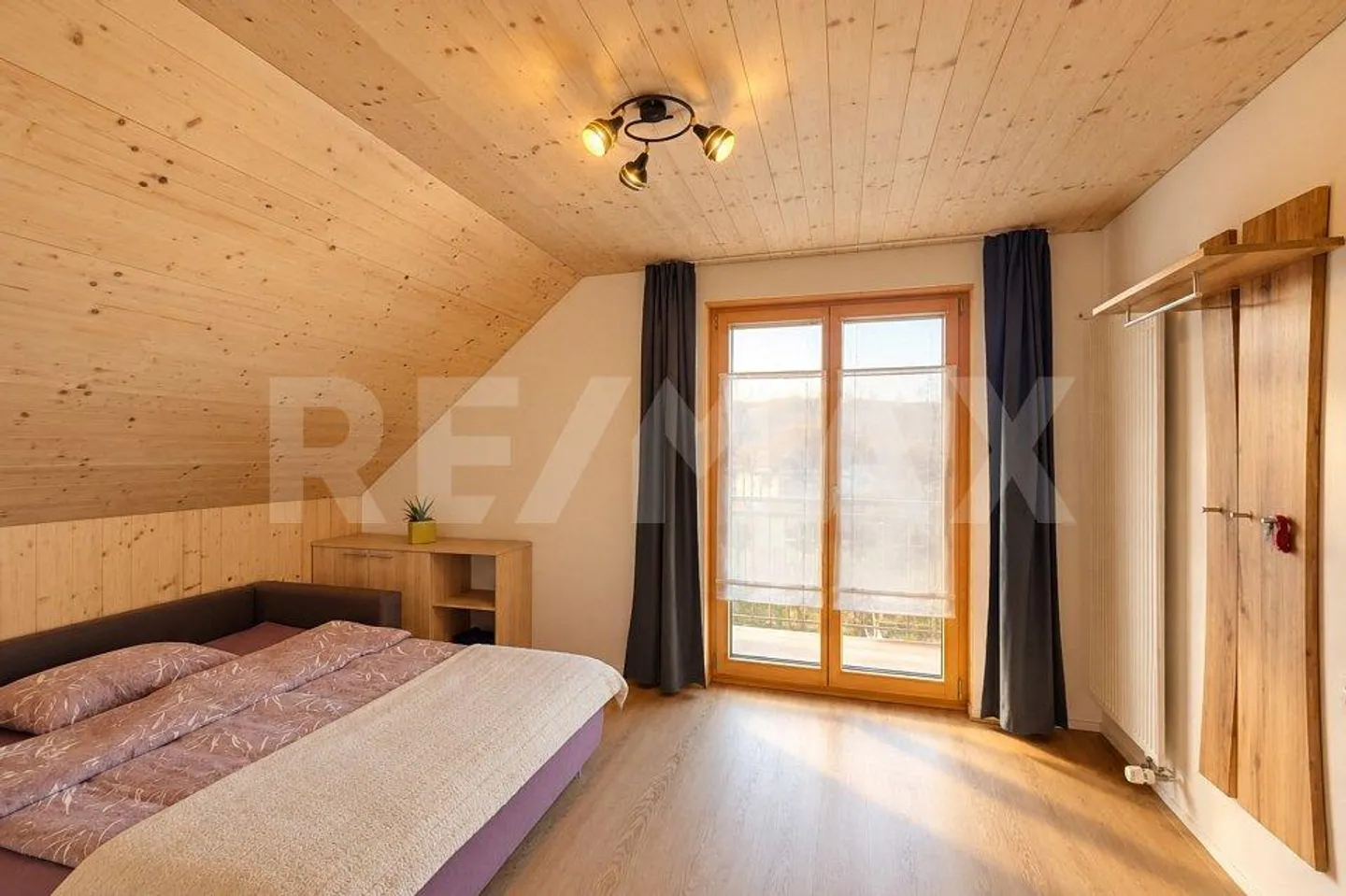 Maison familiale de 6,5 pièces avec beaucoup d'espace, grand jardin... - Photo 8 sur 13