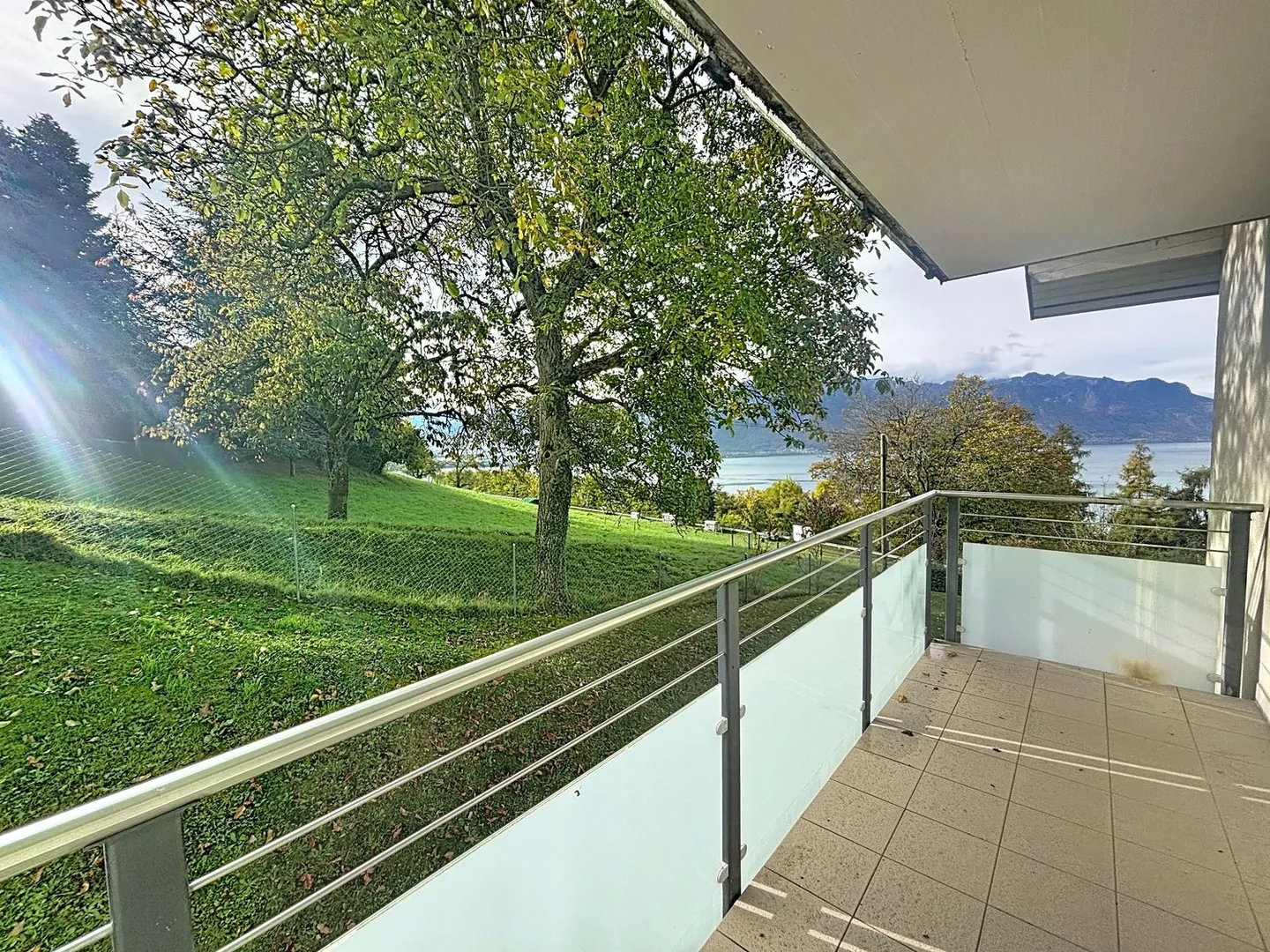 Magnifico appartamento di 4,5 stanze con vista panoramica a Chernex - Foto 8 di 24