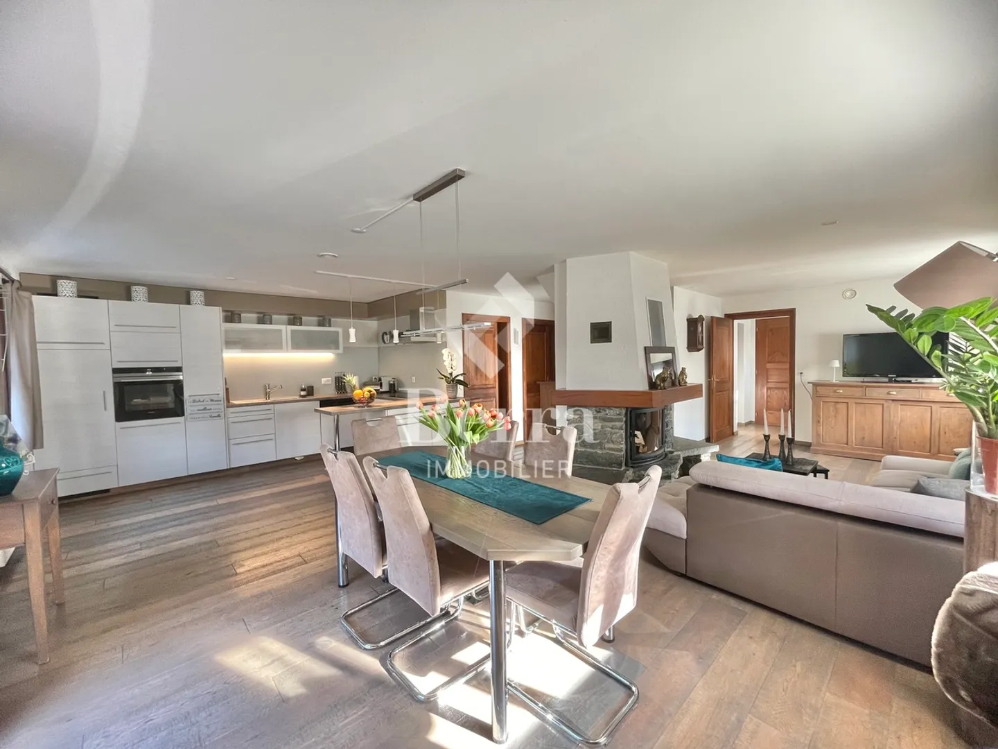 Magnifique chalet de 5 pièces - Photo 1 of 33