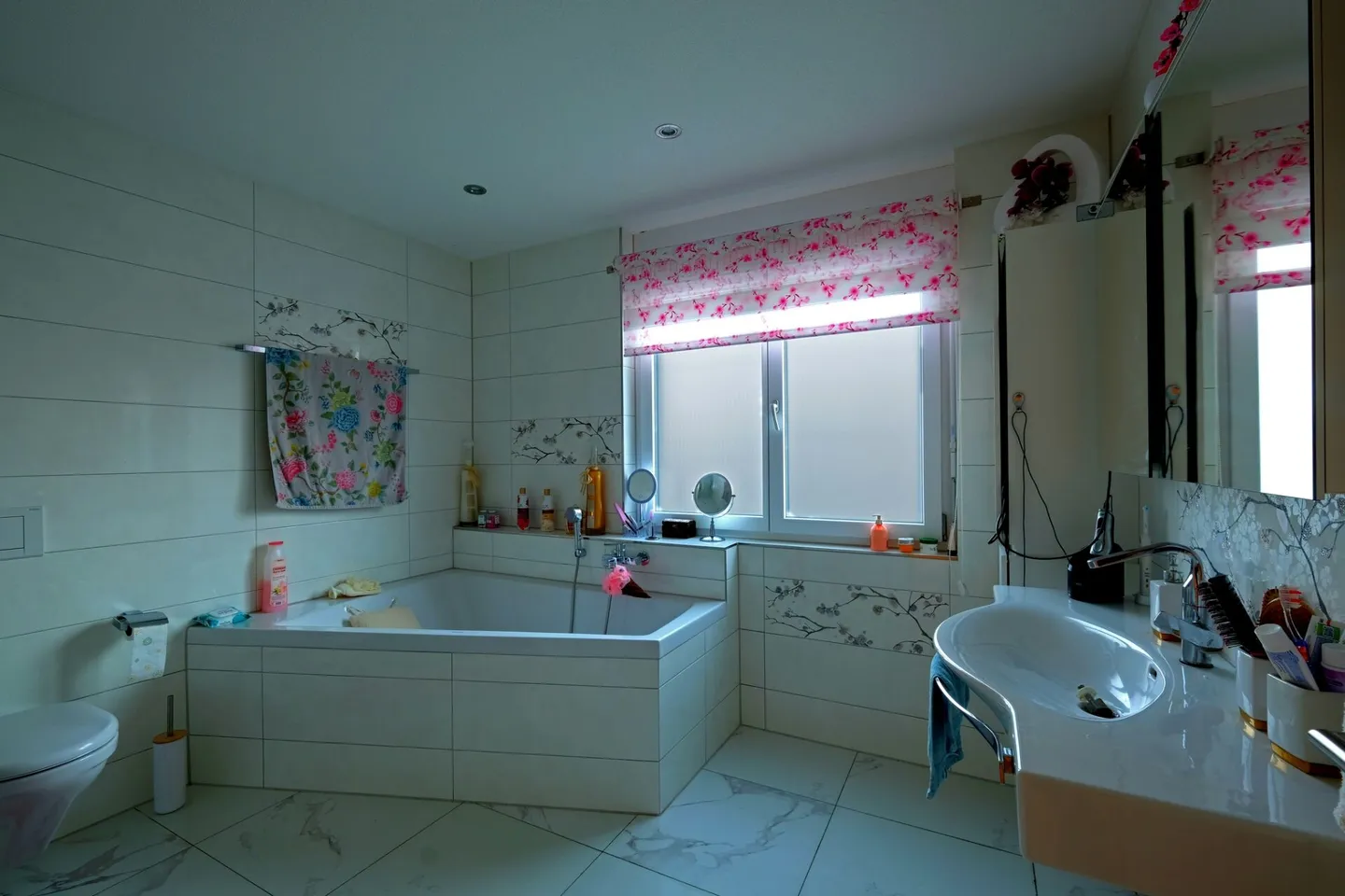 Grosszügige 4.5-Zimmer-Wohnung mit grosser Terrasse & Gartenfläche - Zentrale Lage in Derendingen! - Foto 10 von 18