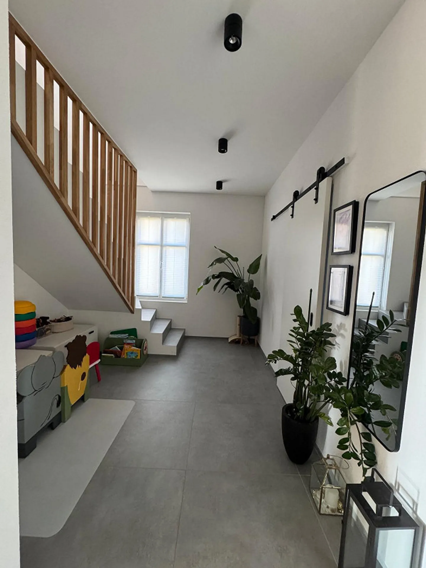 Freshly renovated single/multi-generational house in Flawil - Photo 9 of 17