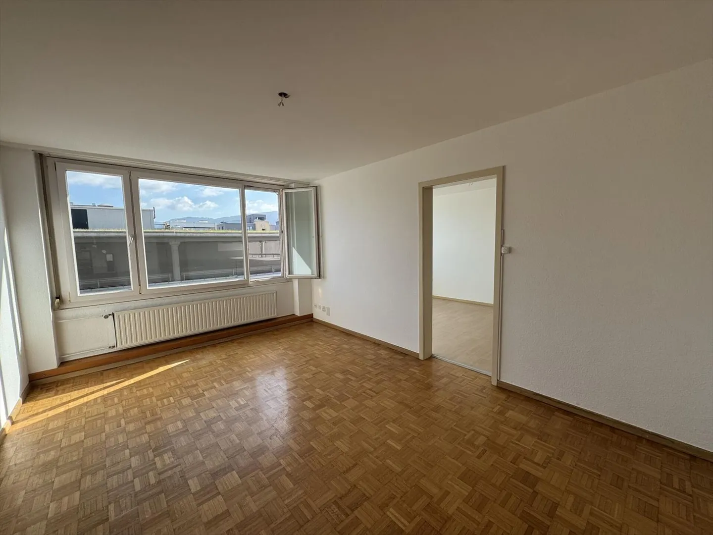Charmante 3.5-Zimmer Wohnung - Foto 3 von 4