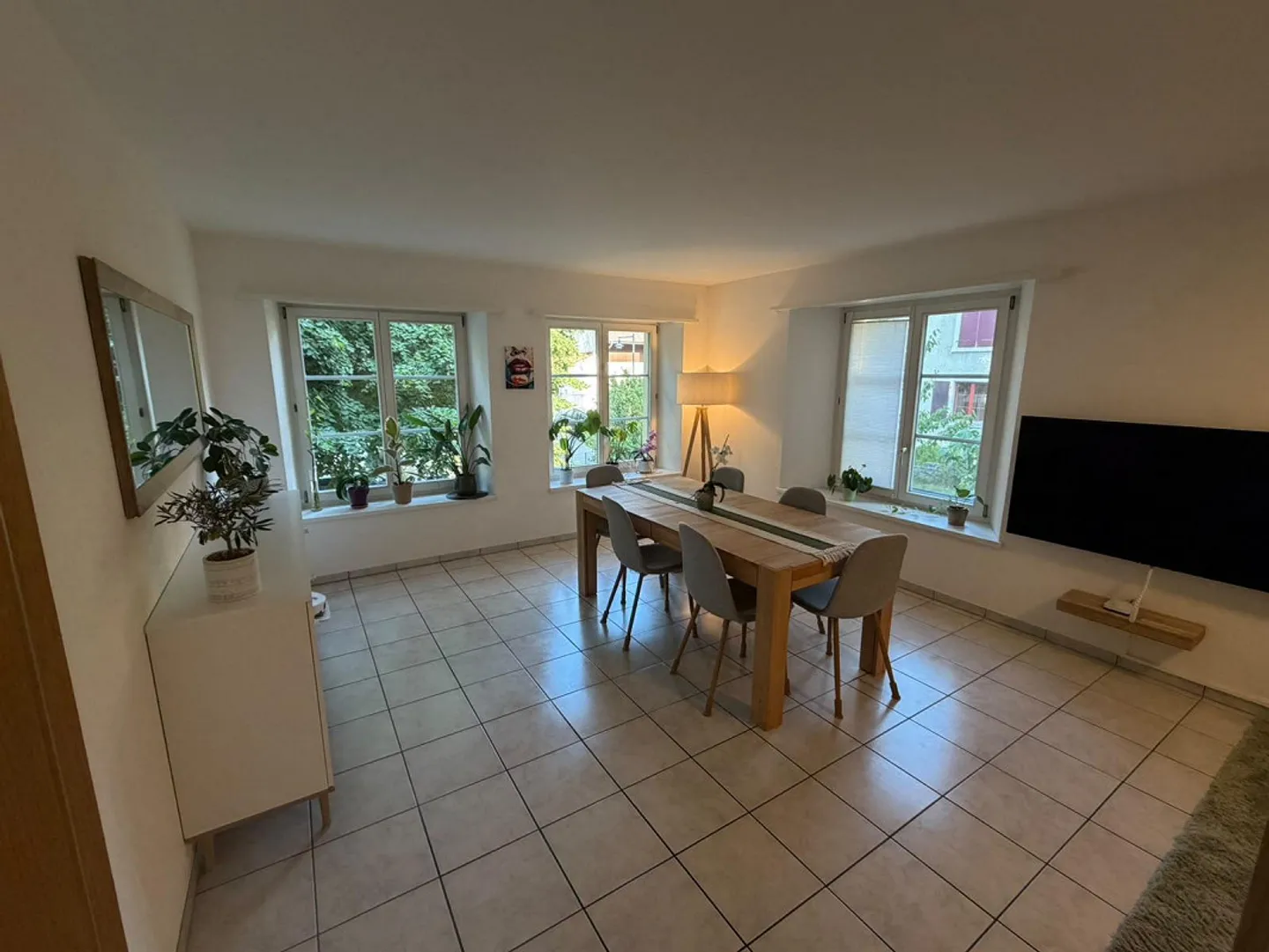 Charmante 4½ Zimmer Wohnung - Foto 3 von 10