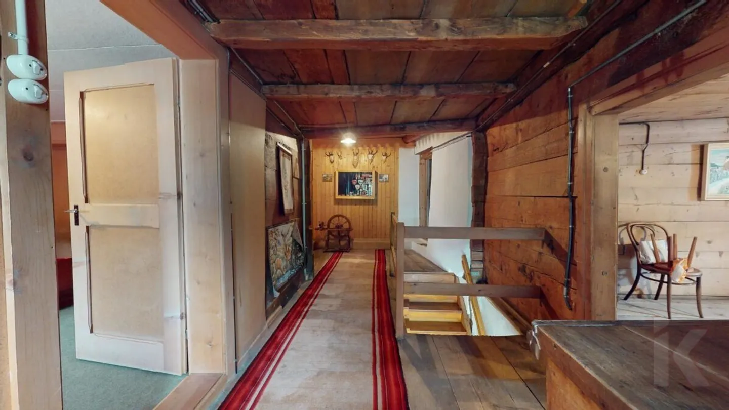 Geräumiges Bauernhaus an toller Aussichtslage bei Savognin - Foto 12 von 13