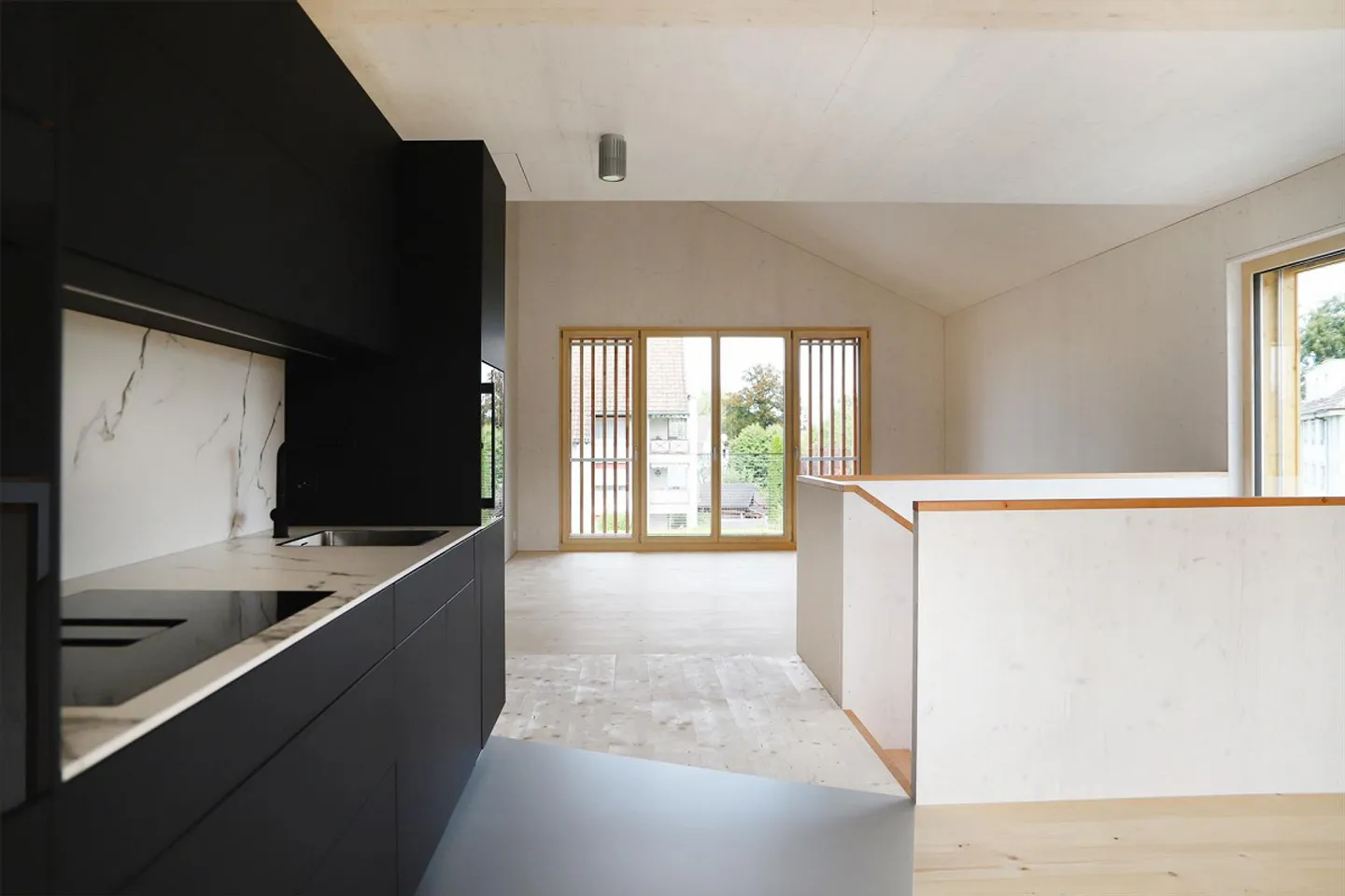 3.5 Zimmer- Maisonette Wohnungen in Holz - Foto 1 von 14