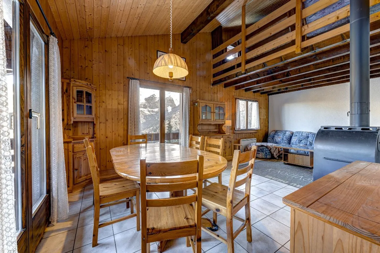 Charmantes Chalet mit Bergblick - Foto 3 von 13