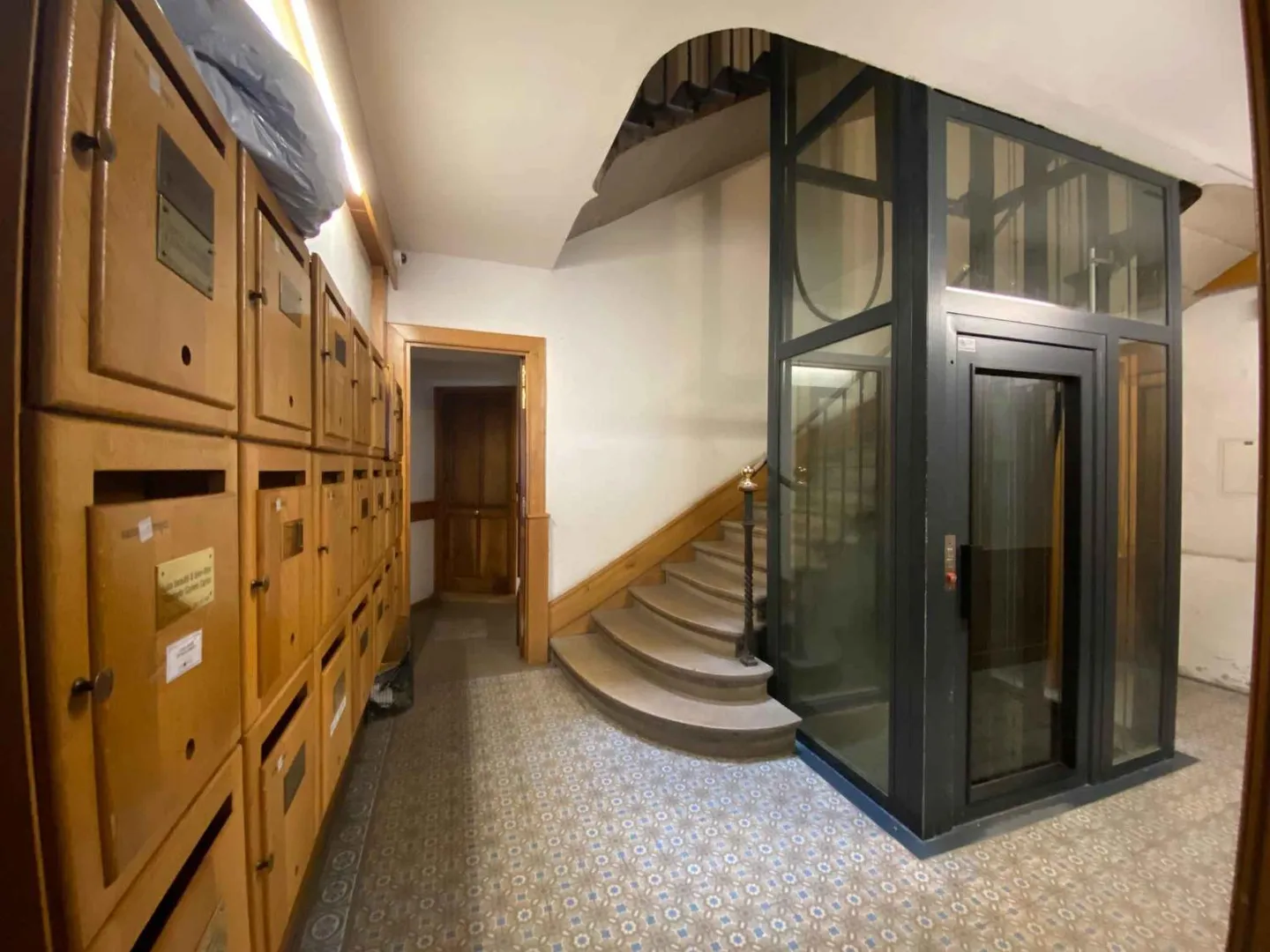 Appartement 5 pièces charmant - Photo 11 sur 11