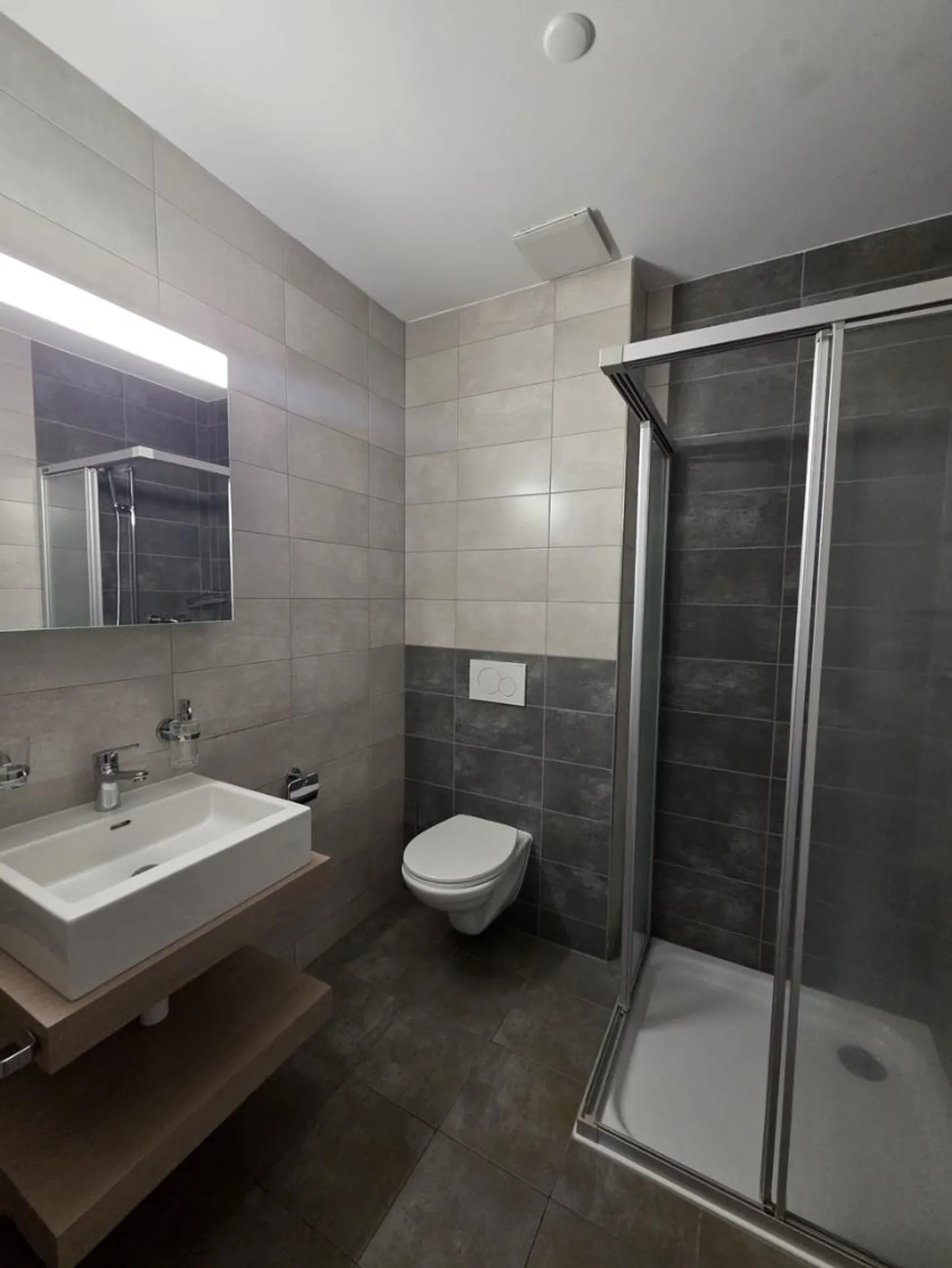 Appartamento 4,5 locali di 107 m2 al 2° piano con ascensore - Foto 4 di 10