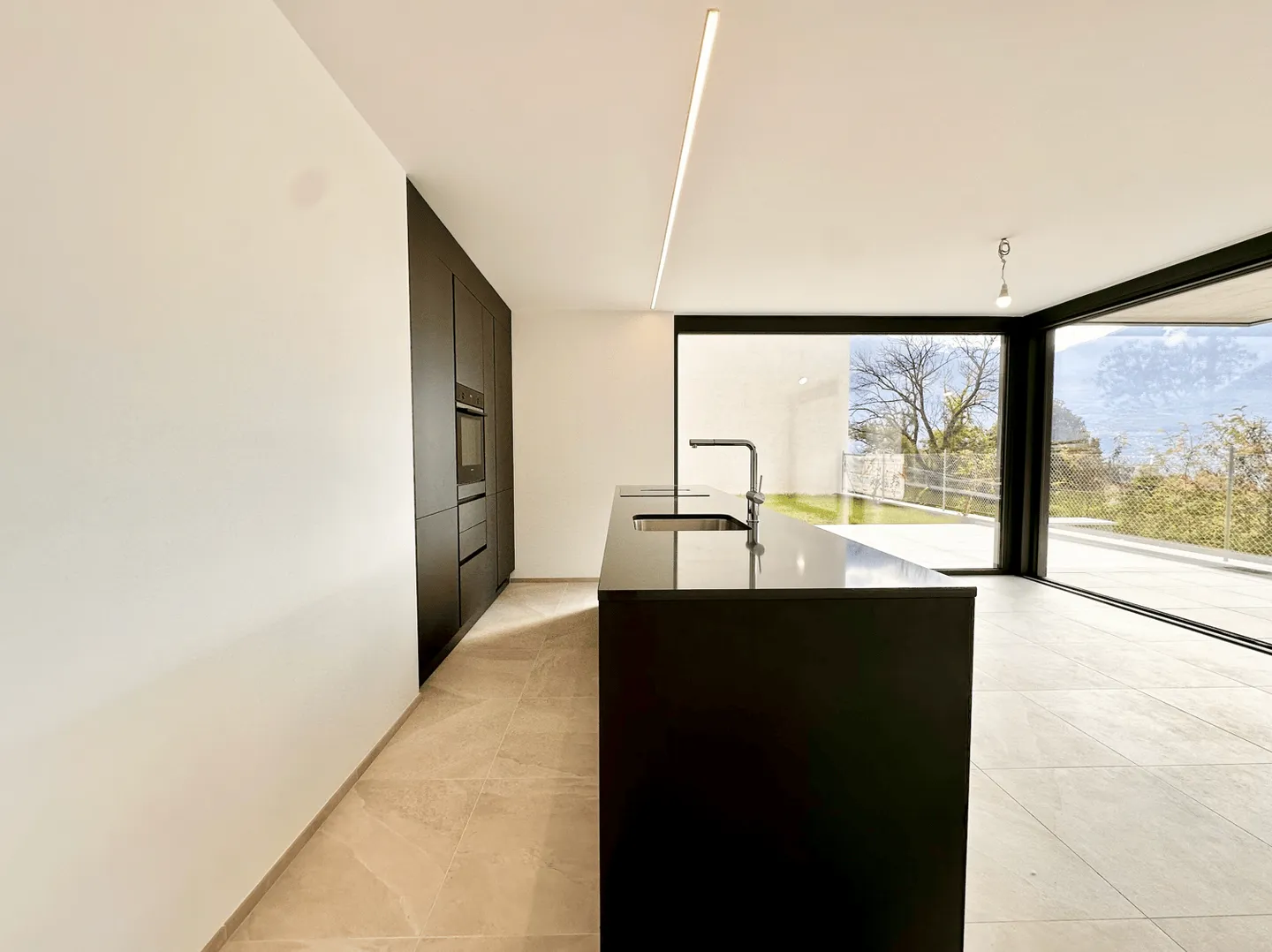 Appartements 3.5 pièces avec jardin privé et vue sur le lac - Tenero - Photo 13 sur 13