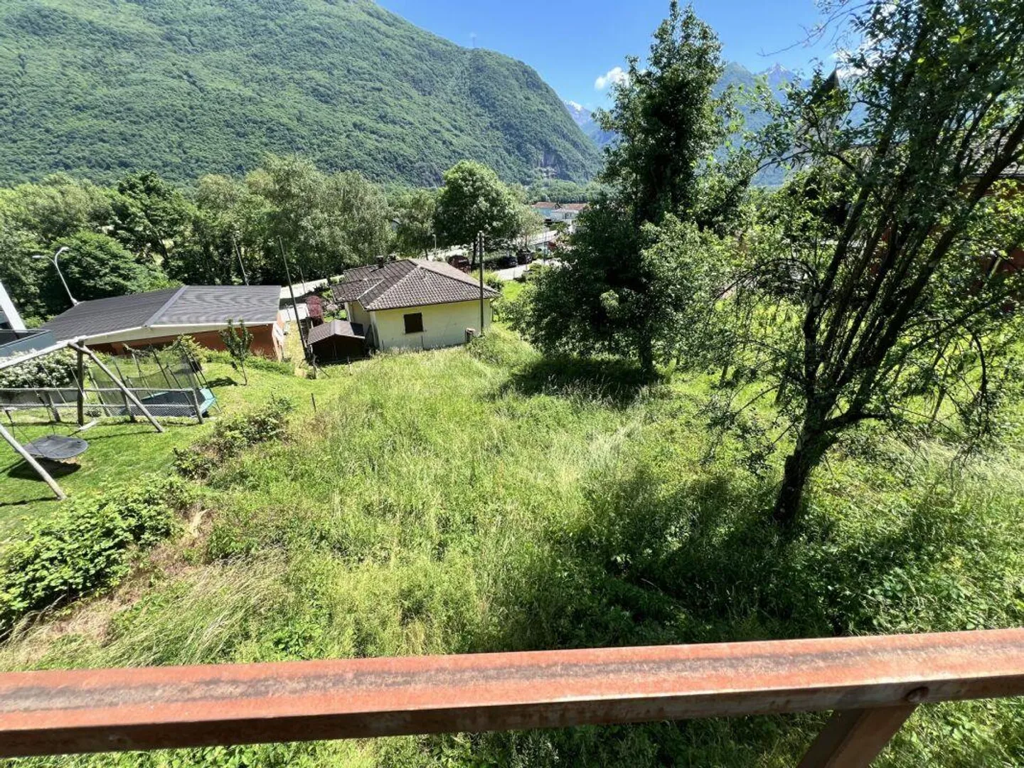 Baugrundstück - Foto 3 von 7