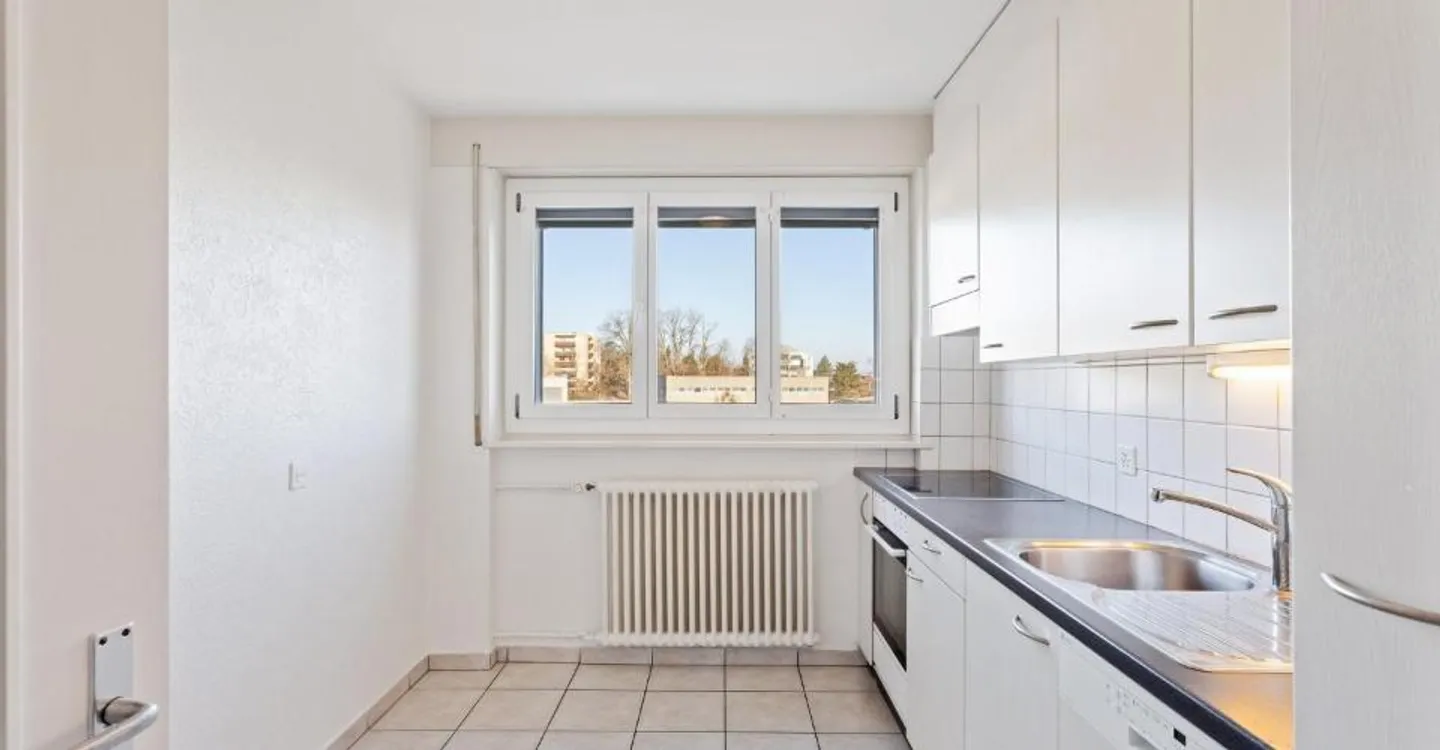 Helle Wohnung mit Balkon - Foto 4 von 5