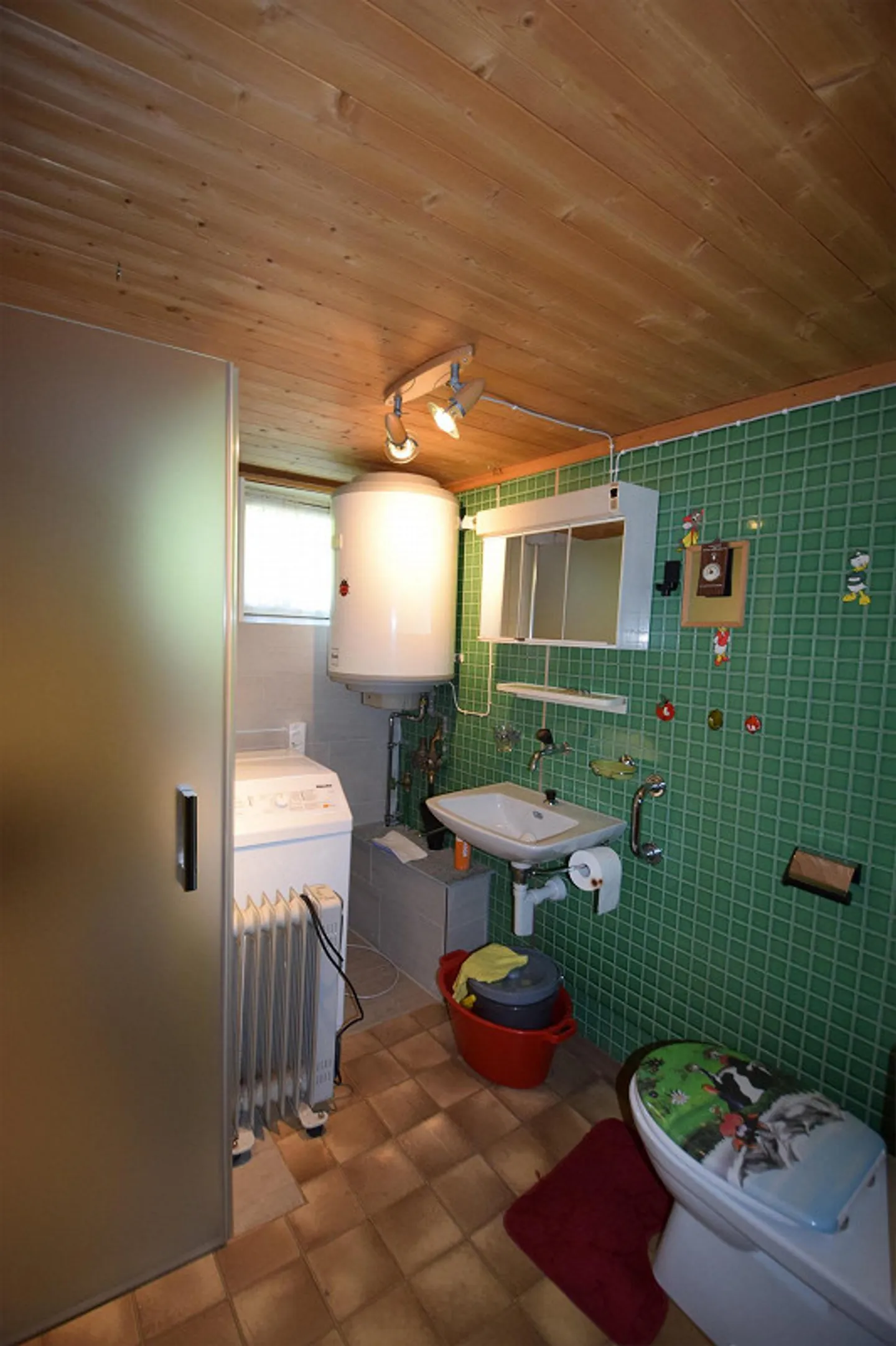 Casa unifamiliare con stalla - Foto 9 di 10