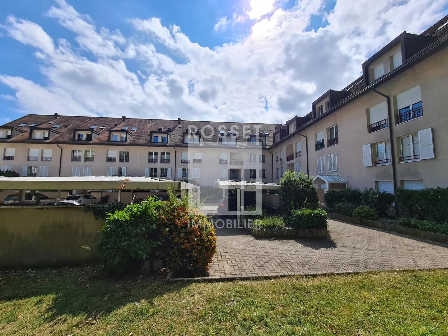 Charmant appartement 2 pièces - Photo 1 sur 7