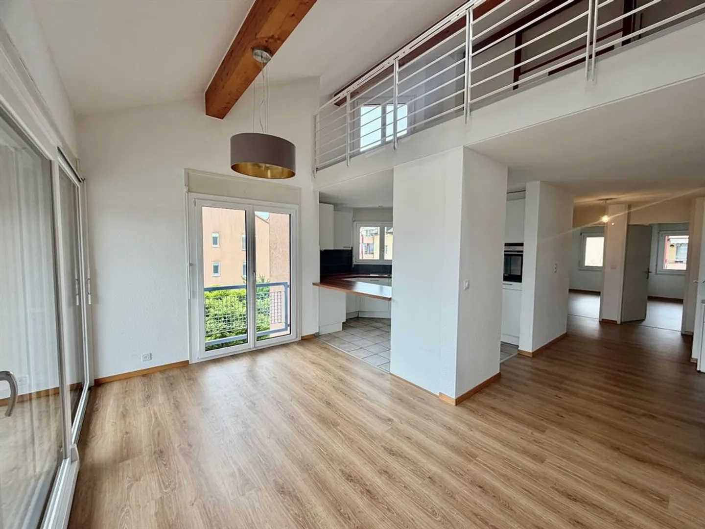 Charming Duplex Apartment in Yverdon - Photo 1 of 13
