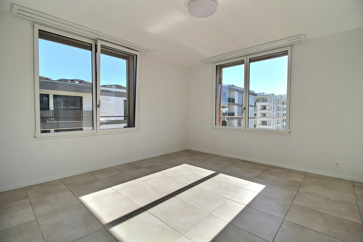 Appartamento straordinario di 3,5 locali in affitto a Marly! - Foto 2 di 10