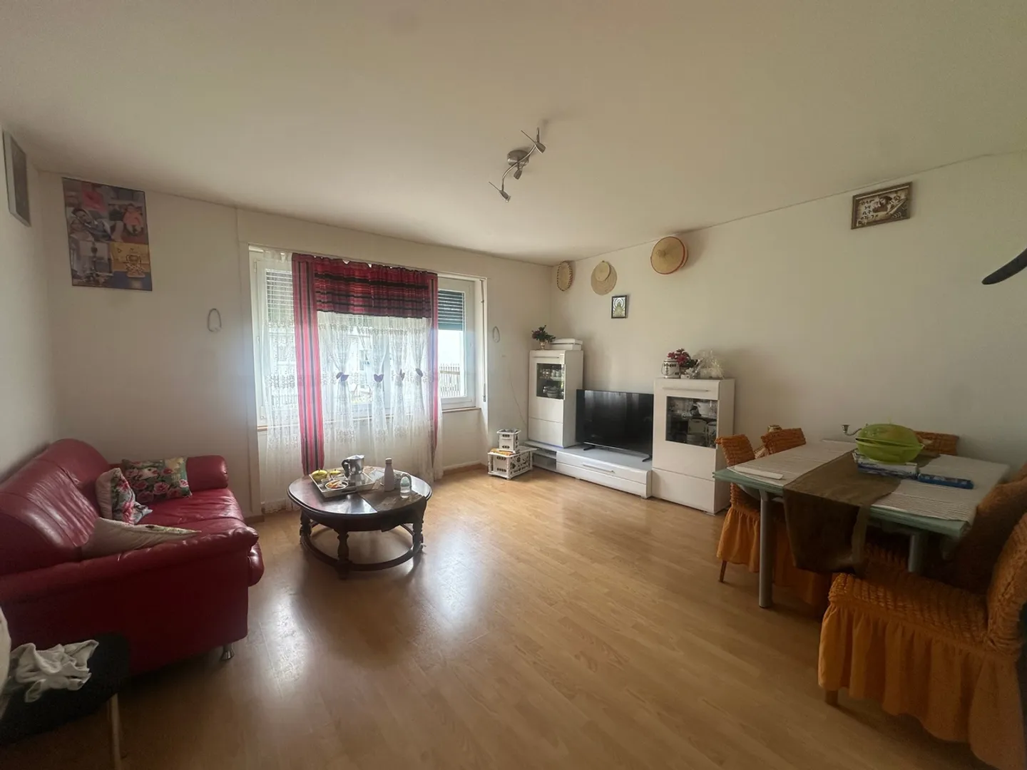 Appartamento ristrutturato di 3,5 locali in posizione centrale a Olten, Canton SO - Foto 1 di 6