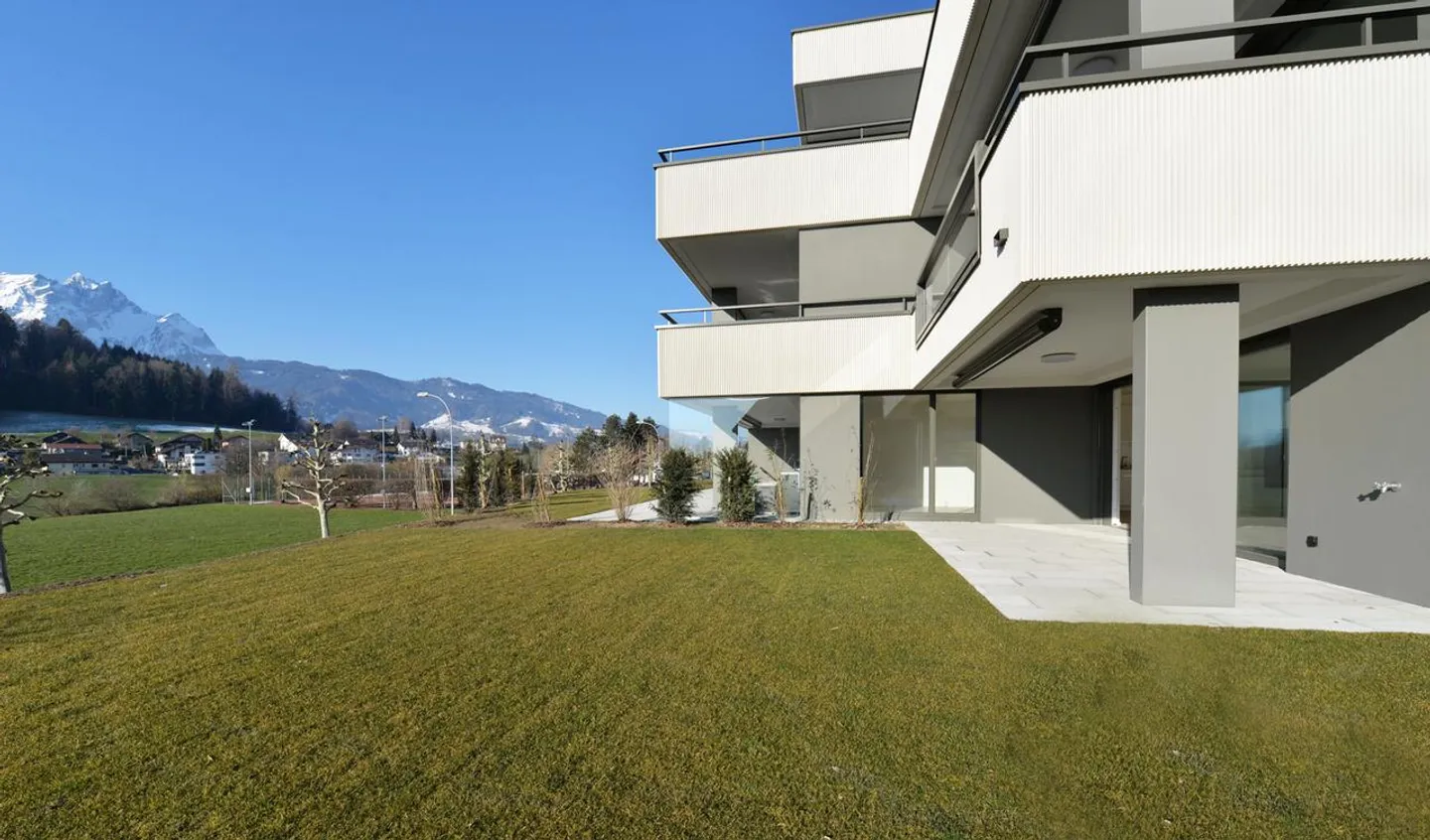 Ampio appartamento giardino di 2½ locali nel Felmispark - Foto 1 di 10