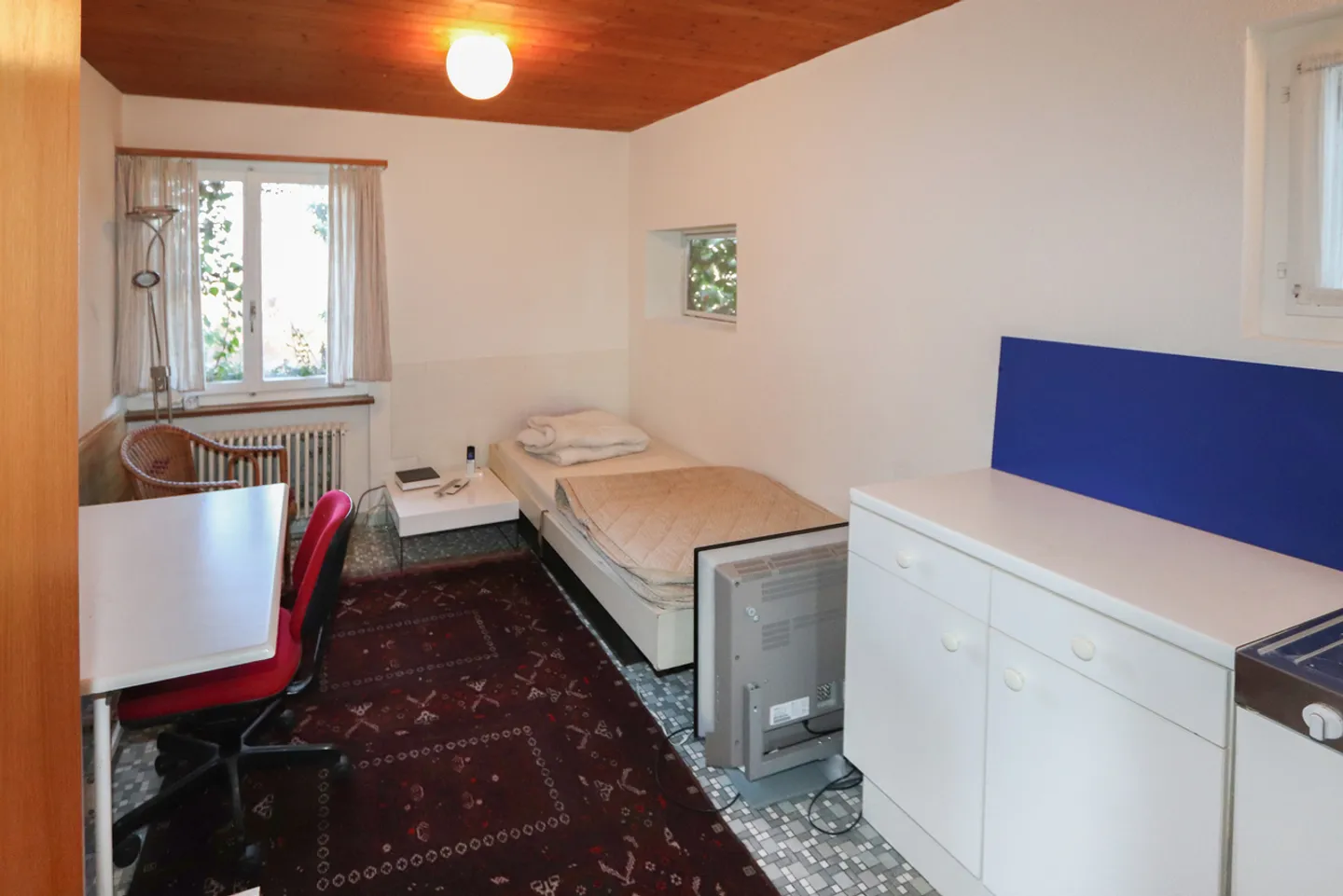 Charmant vivre près du lac - Photo 4 sur 10