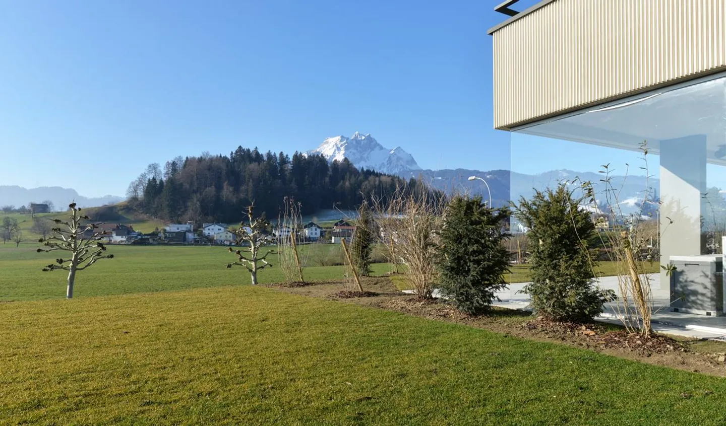 Ampio appartamento giardino di 2½ locali nel Felmispark - Foto 8 di 10