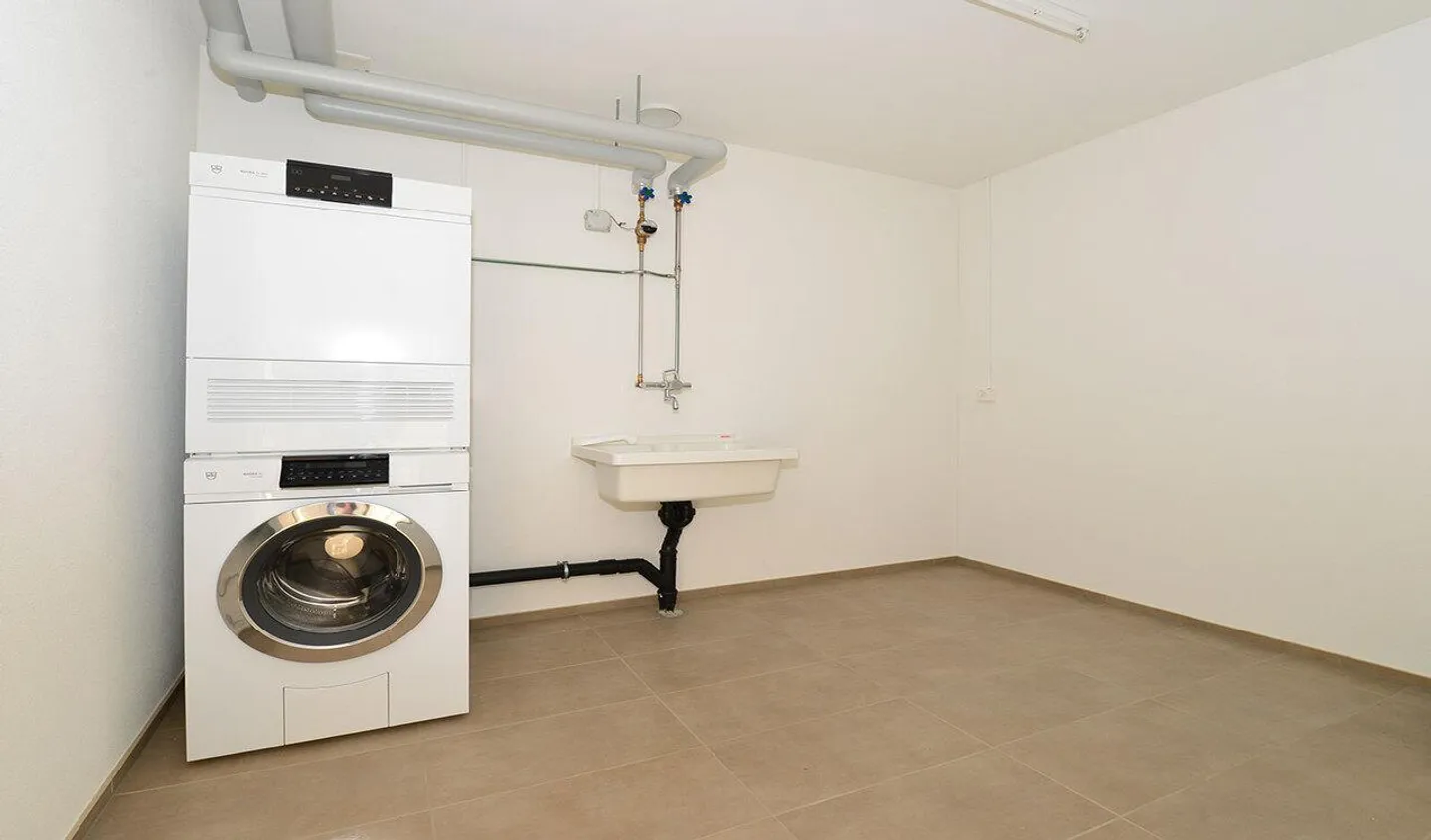 Ampio appartamento giardino di 2½ locali nel Felmispark - Foto 9 di 10