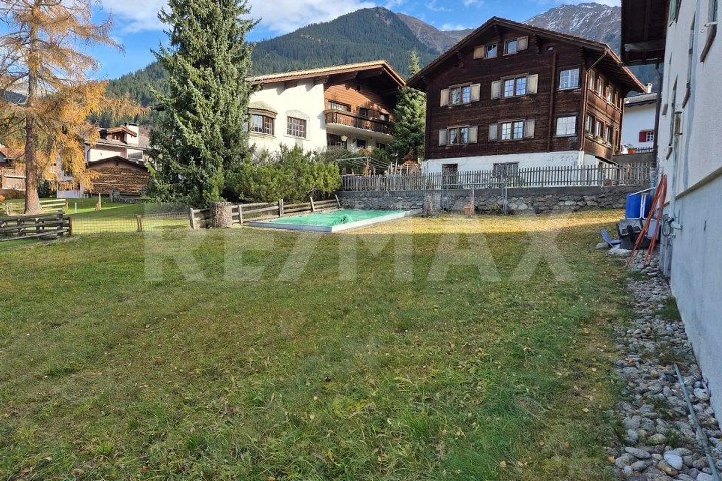 Mehrfamilienhaus mit Umschwung - Foto 5 von 7