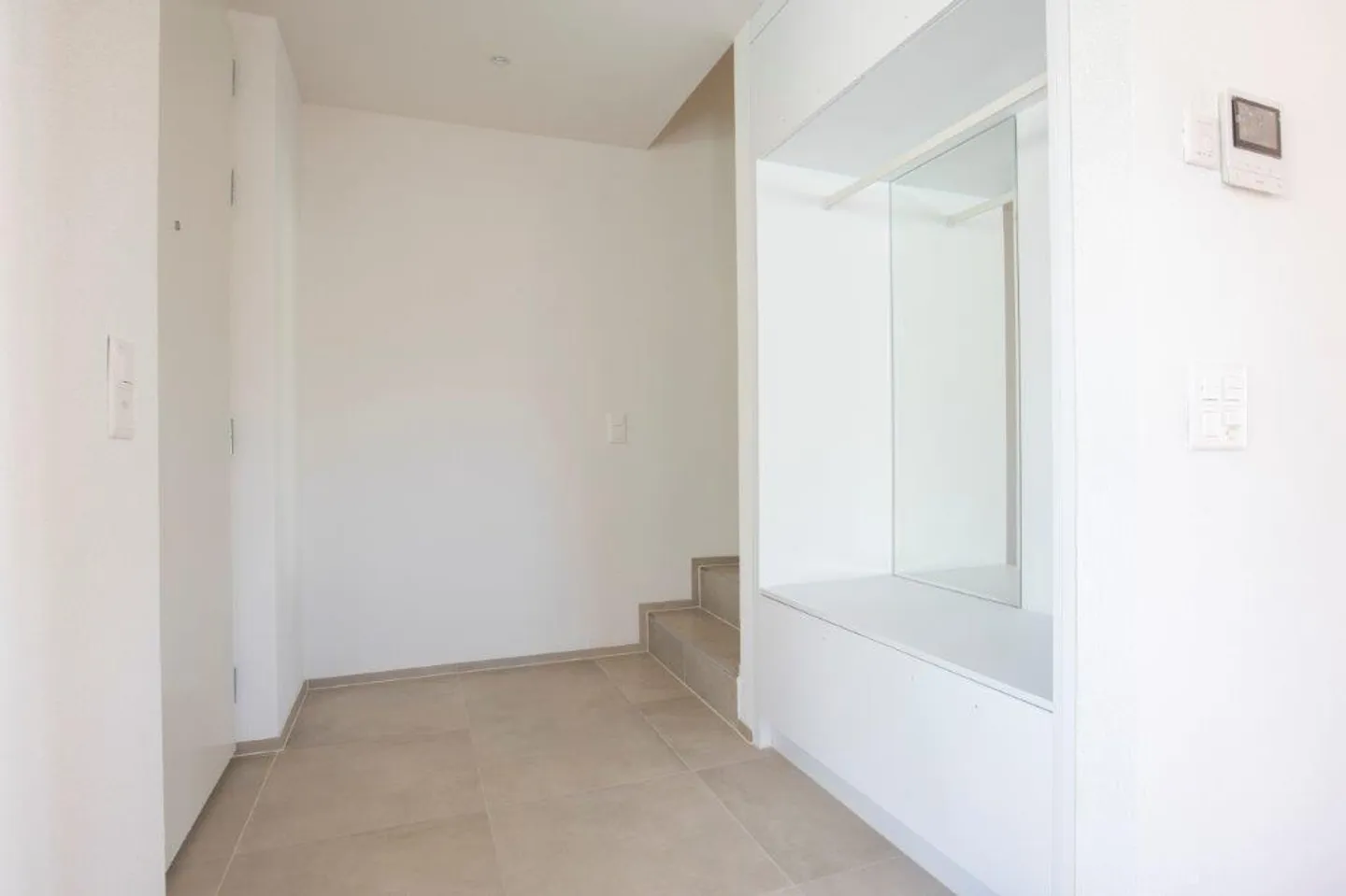 Appartement neuf lumineux et moderne dans un emplacement calme - Photo 4 sur 12