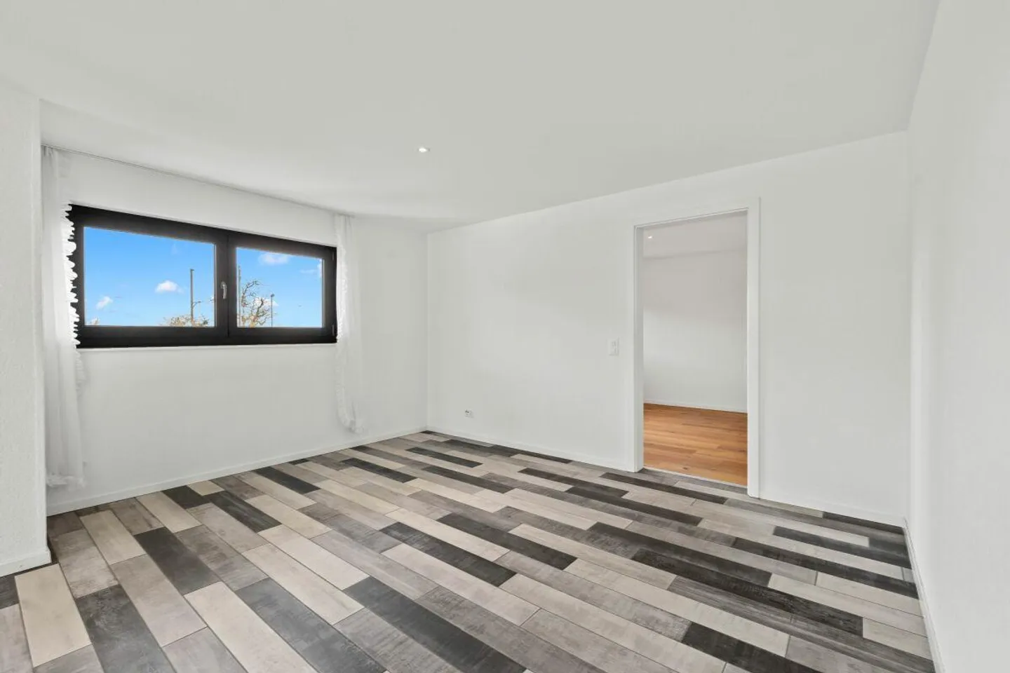 Appartamento 3.5 stanze soleggiato in posizione centrale - Foto 7 di 15