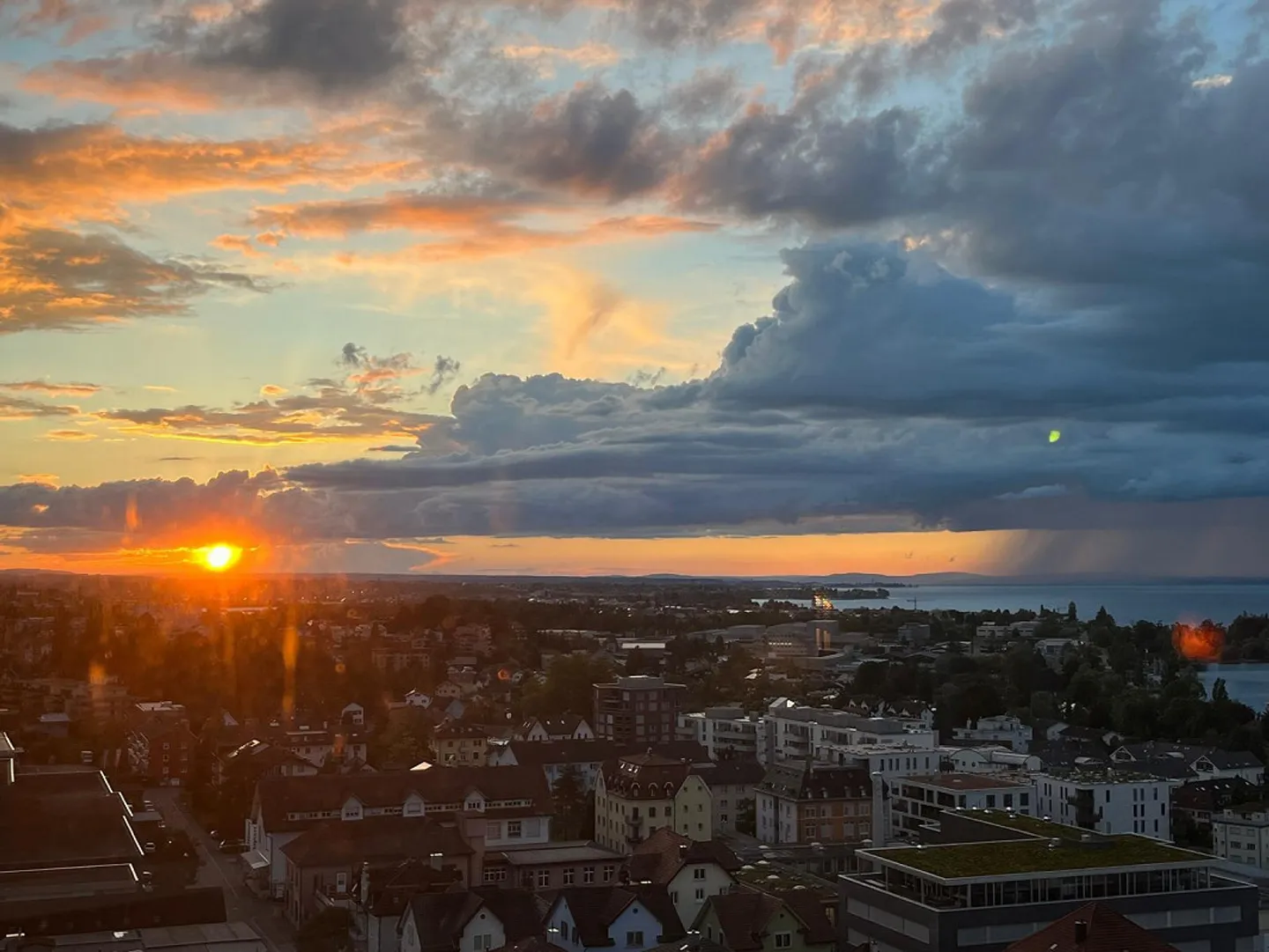 Exclusive 5.5-room apartment on the 14th floor with a panoramic view of Lake Constance - Photo 15 of 18