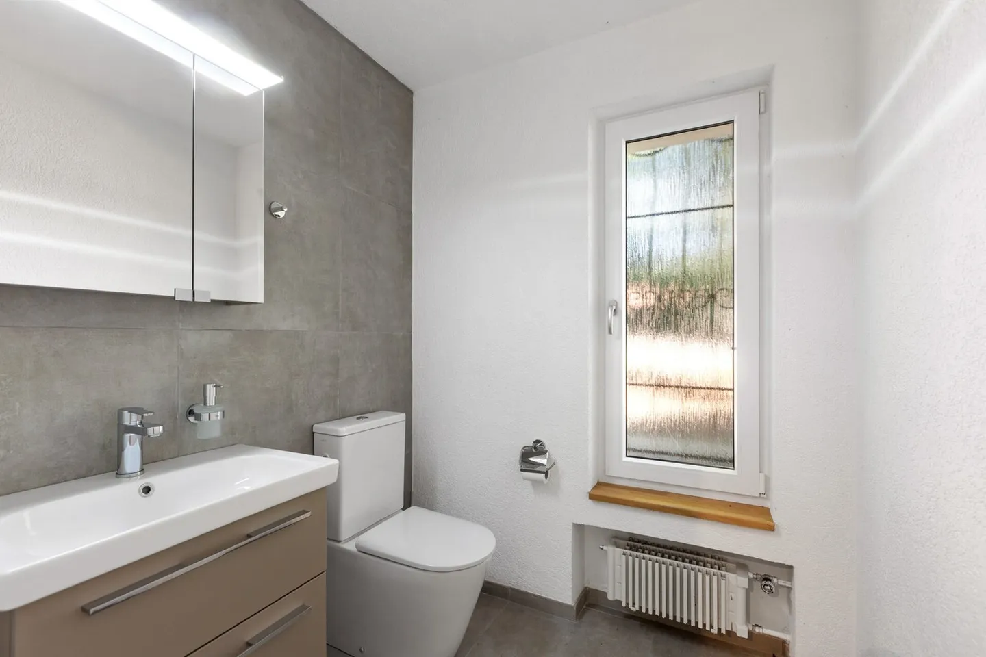 Dolce Vita direttamente sul Reno: Unico casa di 5,5 stanze con piscina - Foto 6 di 13