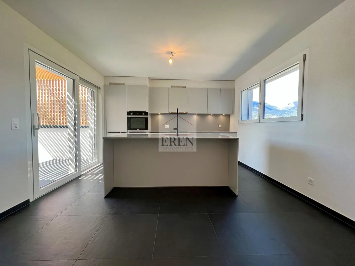 Penthouse 4.5 rooms - Photo 2 of 13